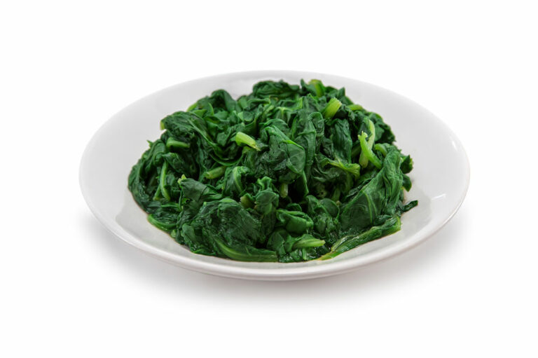 13 superfoods that help prevent and manage migraines